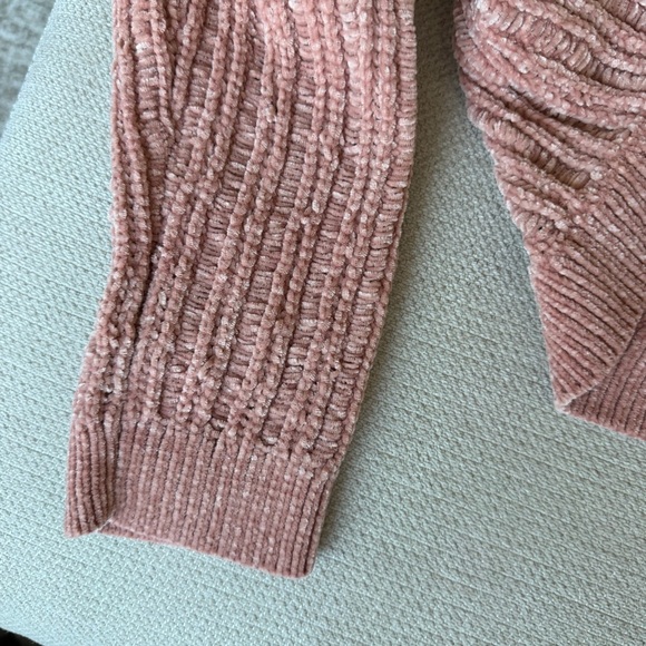 Sweater - Picture 3 of 3